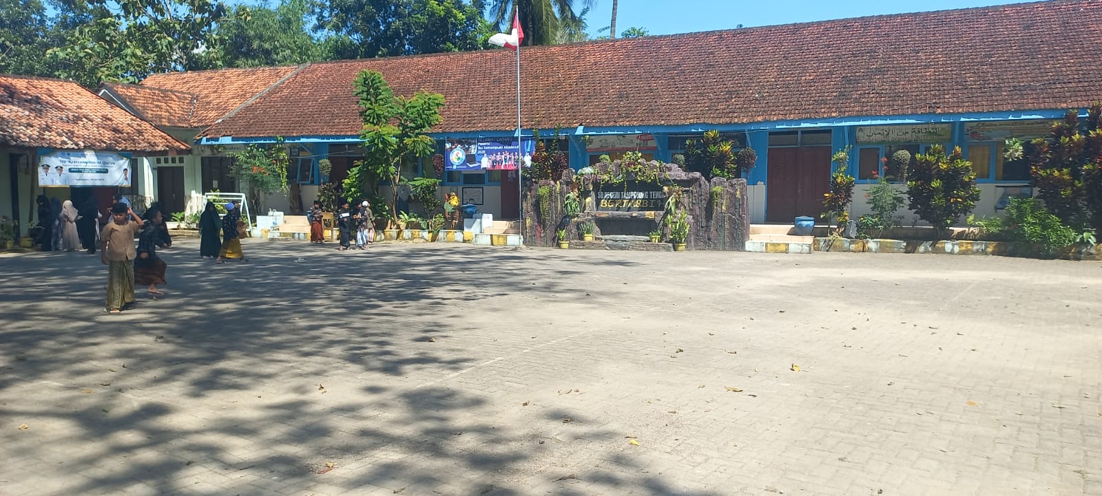 Menyongsong Generasi Emas