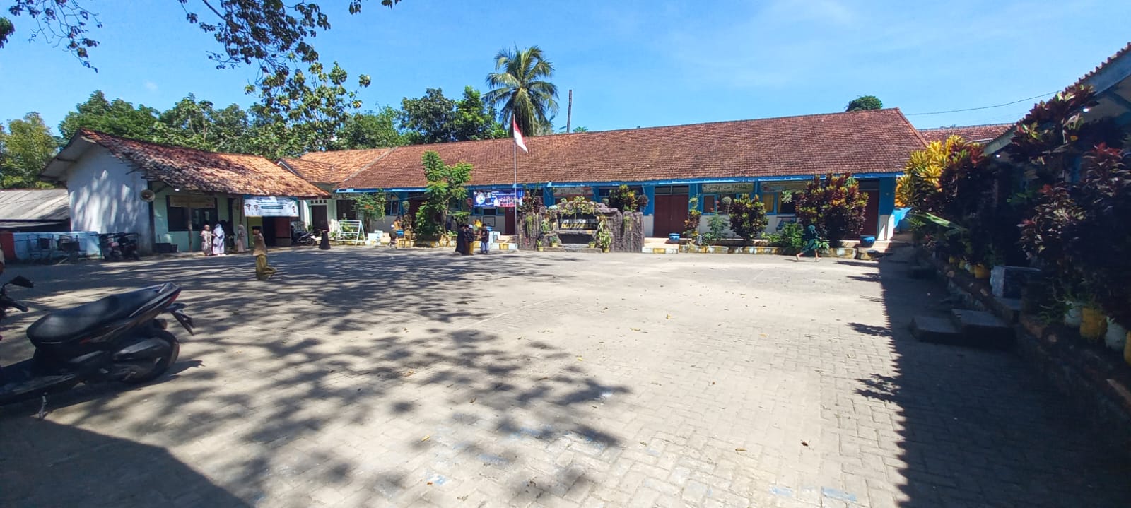 Mengajar dengan Sepenuh Hati